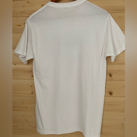 FRUIT of the LOOM FedEx Delivery Truck Graphic Design Unisex Small White Cotton - Picture 3 of 8